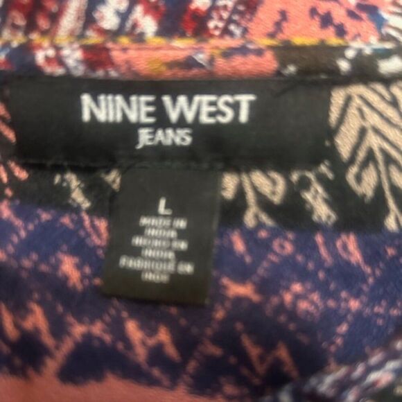 Nine West Boho Geometric print 1/4 button roll tab sleeves tunic, size L - Picture 5 of 6
